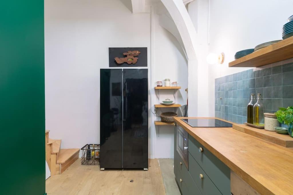 דירות פריז Grand Duplex Montmartre מראה חיצוני תמונה