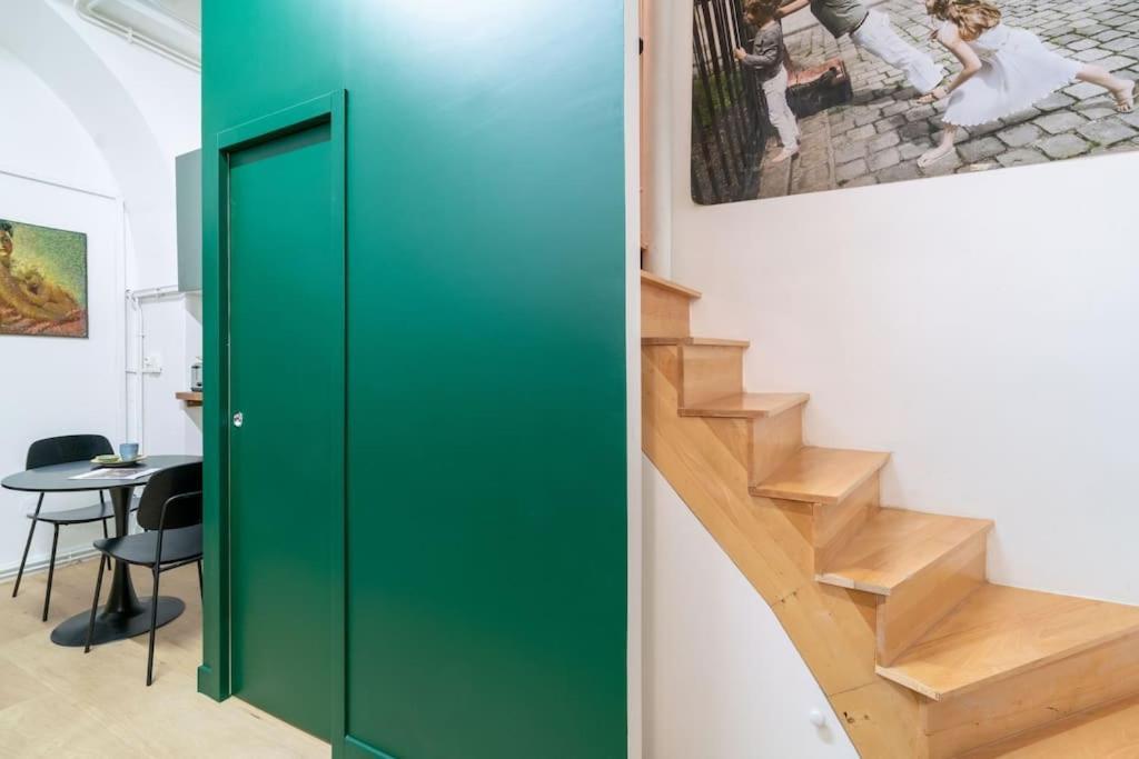 דירות פריז Grand Duplex Montmartre מראה חיצוני תמונה